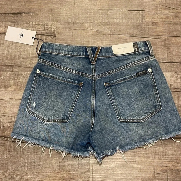 NWT!! 7 For All Man Kind - MONROE CUT-OFF SHORT EXPOSED BUTTONS IN PISCES BLUE - Picture 8 of 8